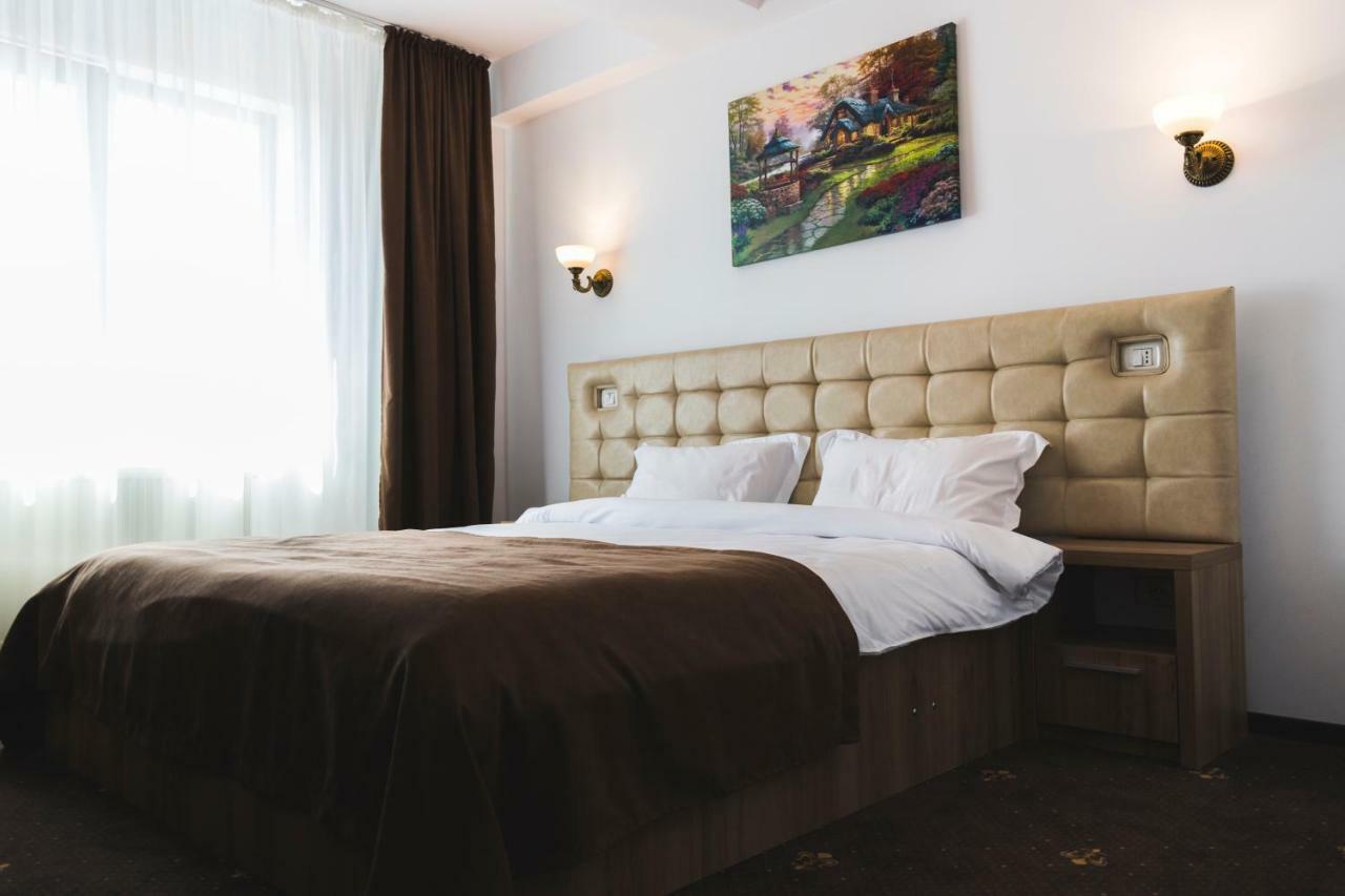 Casa Munteneasca Alessandro Piteszti Zewnętrze zdjęcie